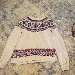 Cream, purple, red, pink,navy, and silver Old Navy sweater. Size medium